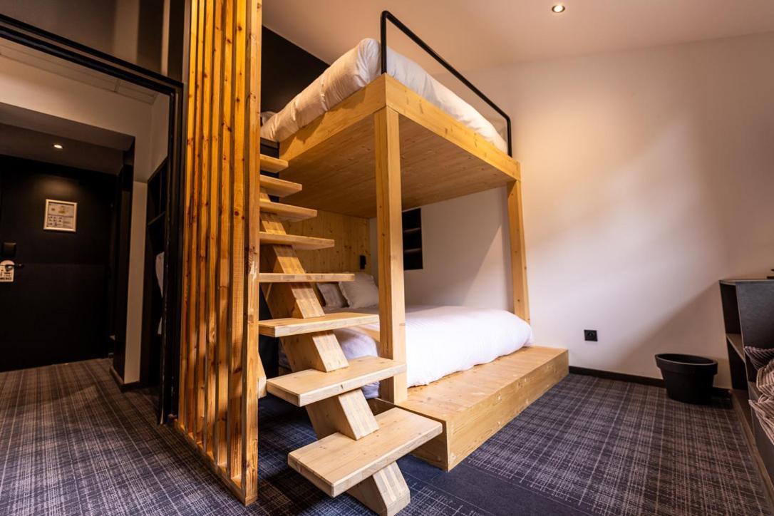 Hotel 16 | 150 Montagne & Spa Nuxe วาร์ส ภายนอก รูปภาพ