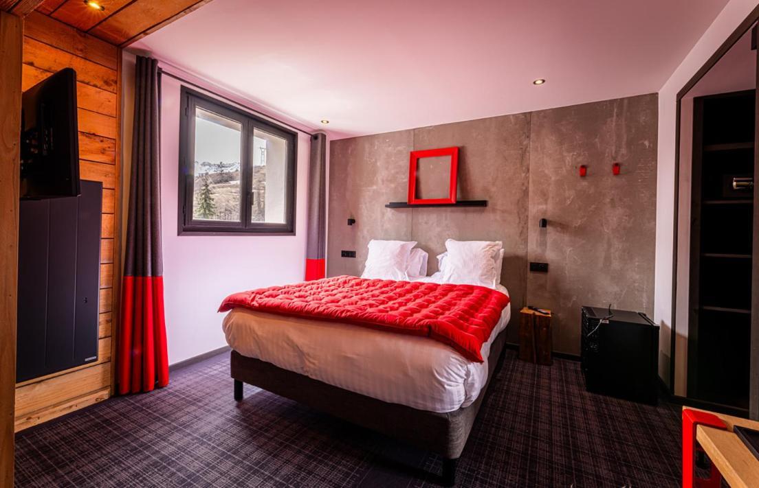 Hotel 16 | 150 Montagne & Spa Nuxe วาร์ส ภายนอก รูปภาพ